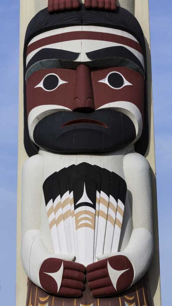 USA, Washington State, Jamestown Totem art PR